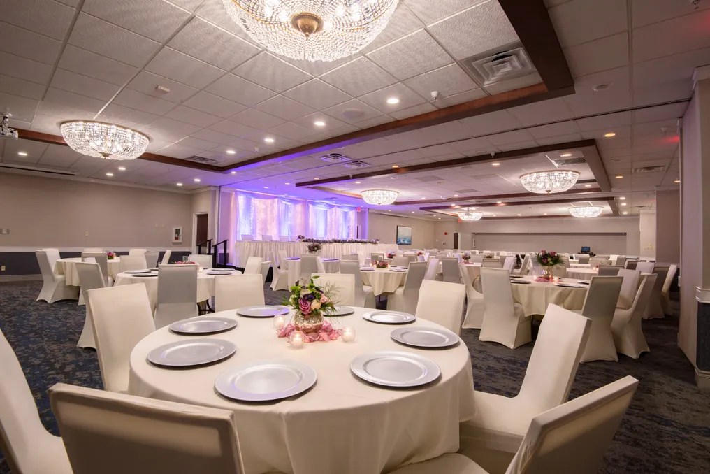 Best Western Plus Dubuque Hotel & Conference Center #8