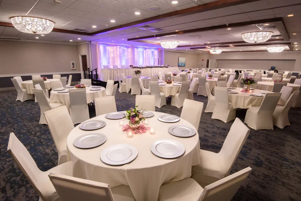 Best Western Plus Dubuque Hotel & Conference Center #10