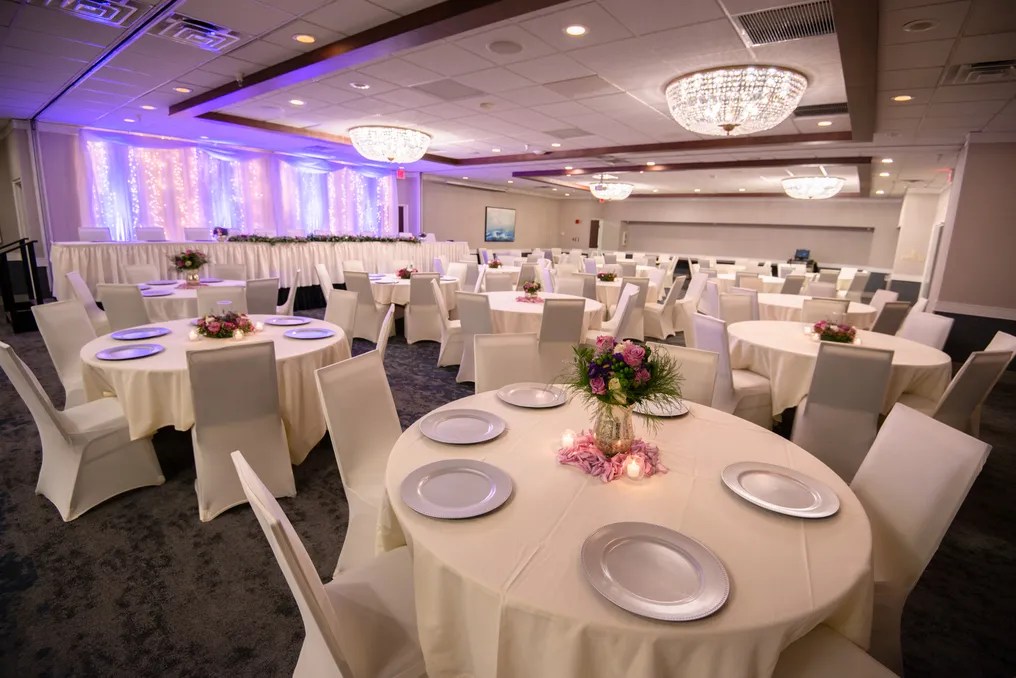 Best Western Plus Dubuque Hotel & Conference Center #15
