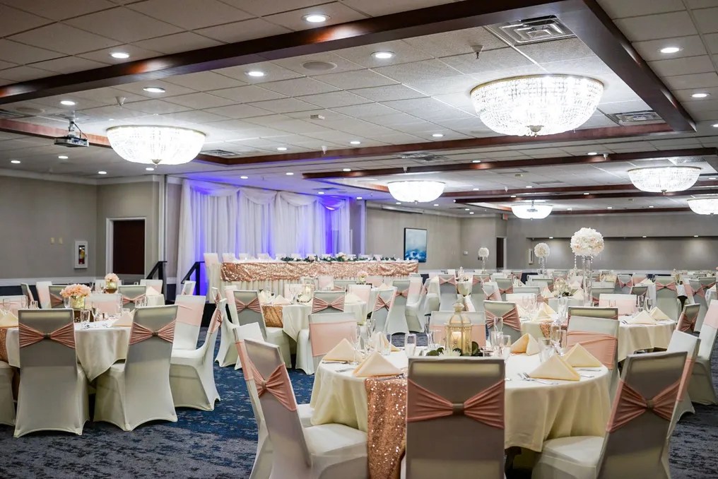 Best Western Plus Dubuque Hotel & Conference Center #27