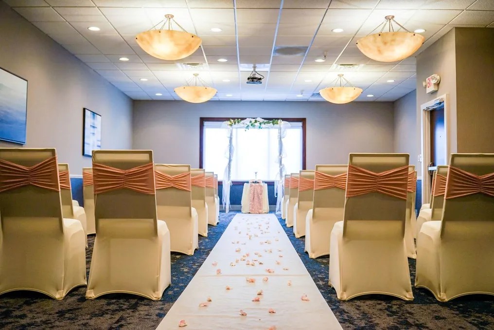 Best Western Plus Dubuque Hotel & Conference Center #28