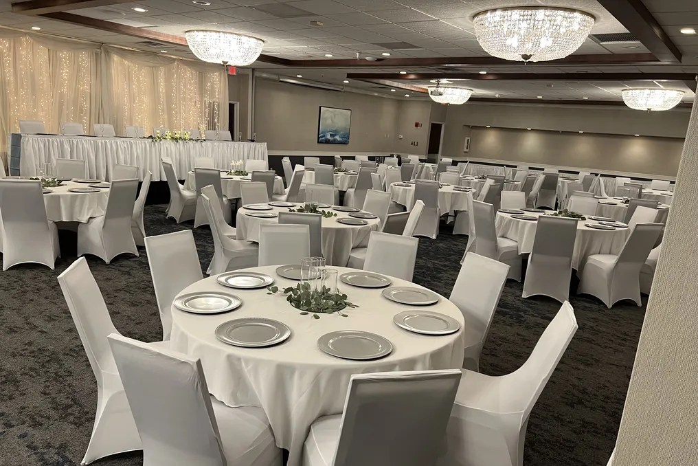 Best Western Plus Dubuque Hotel & Conference Center #63