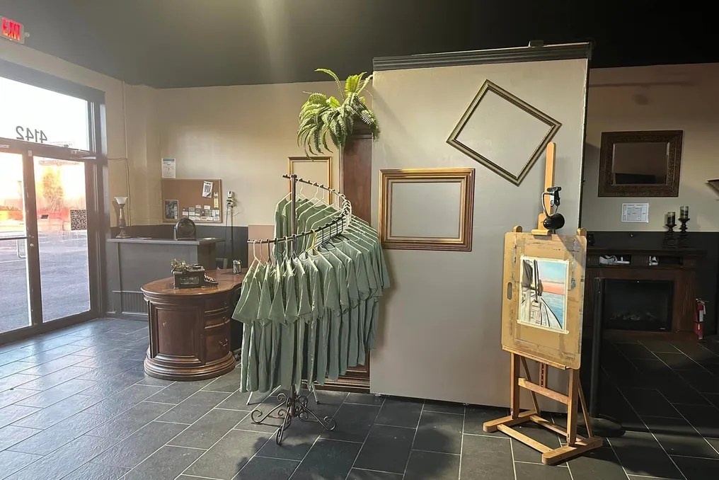 The Roaring 20 Gallery and Event #2