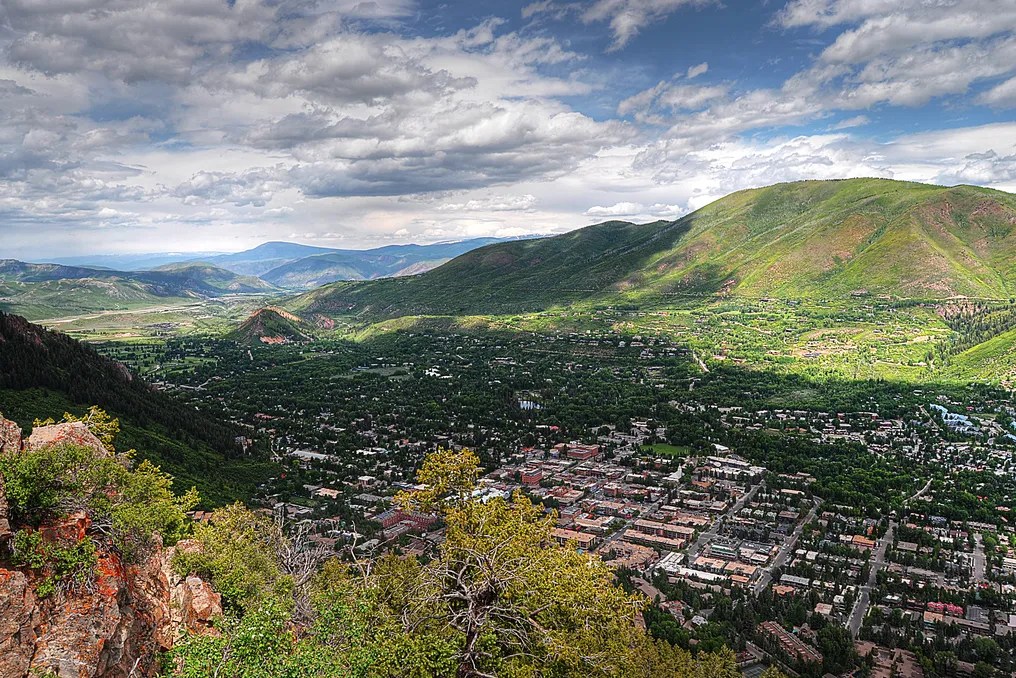 The Gant - Aspen #17