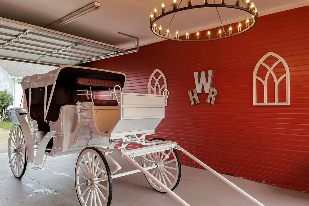The Carriage House #1