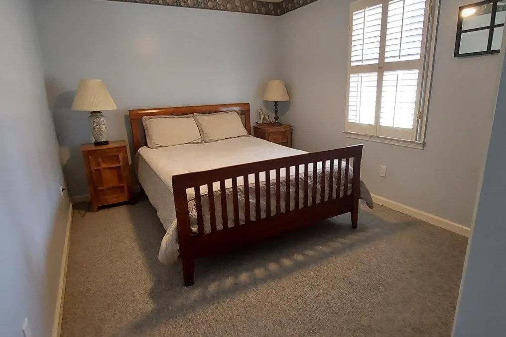 The Carriage House #14