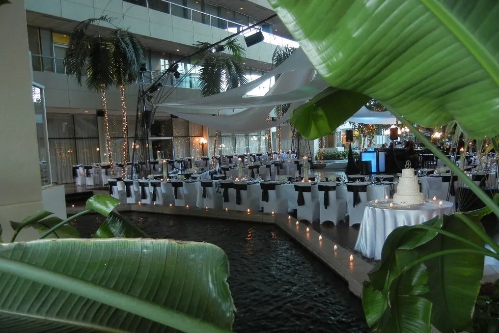Pavilion Grille #42