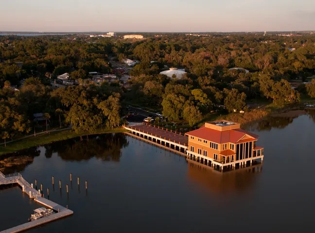 Tavares Pavilion on the Lake #11