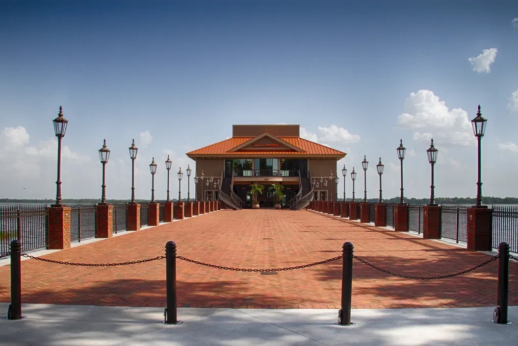 Tavares Pavilion on the Lake #14