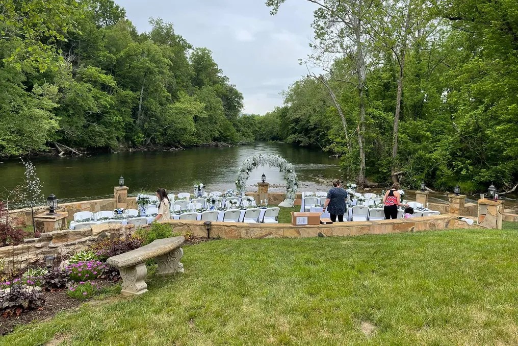 Watauga Riverbend Retreat #42