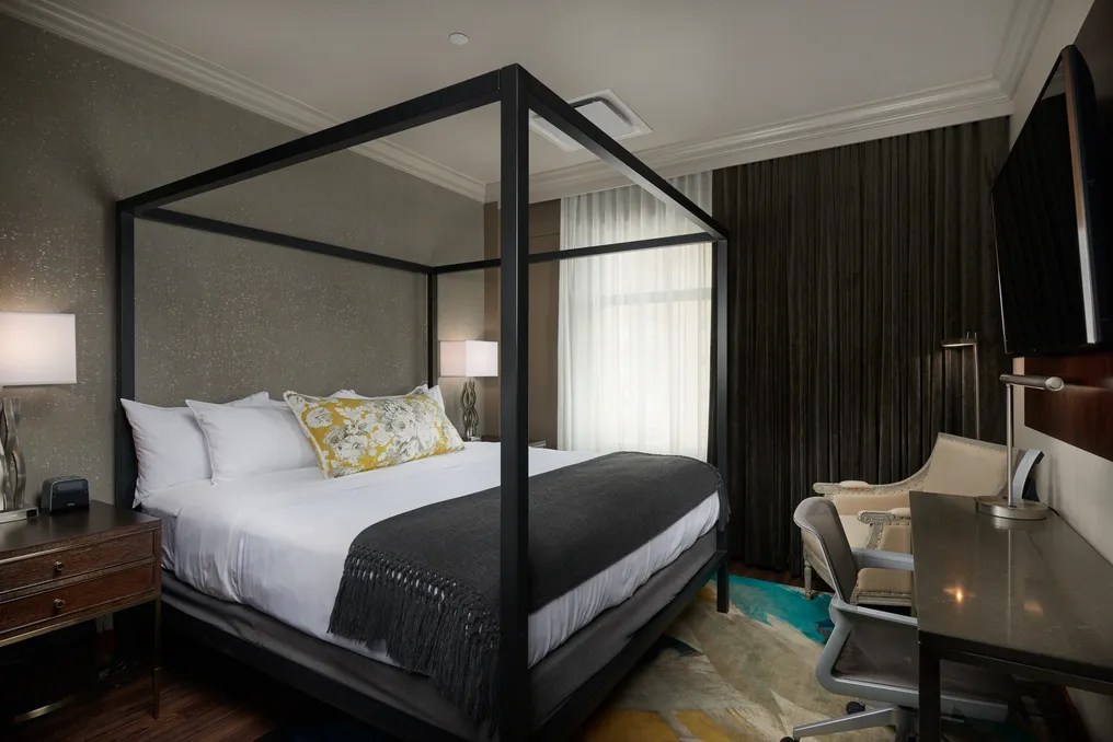 The Merrill Hotel, Muscatine, a Tribute Portfolio Hotel #25
