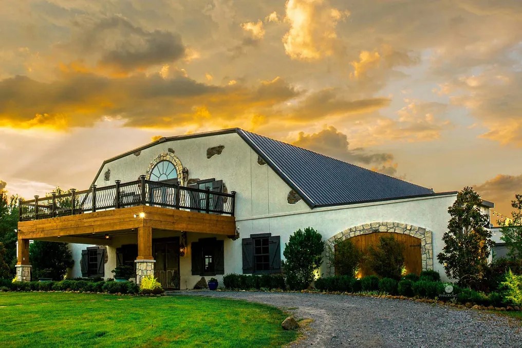 River Road Chateau #1