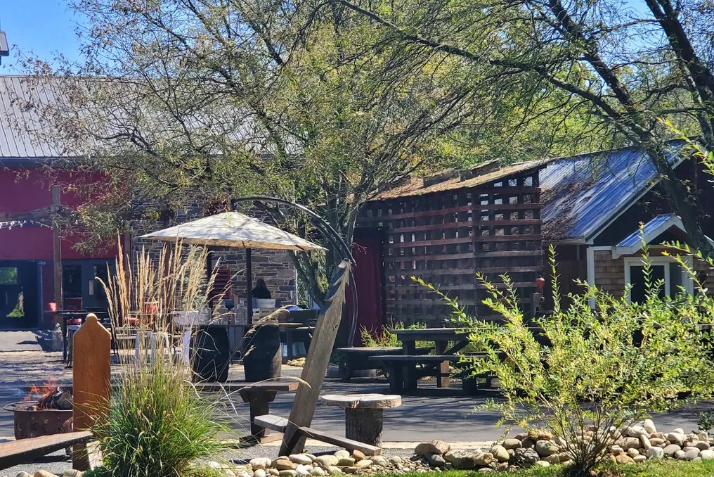 Stone Barn Farm and Vineyard #15