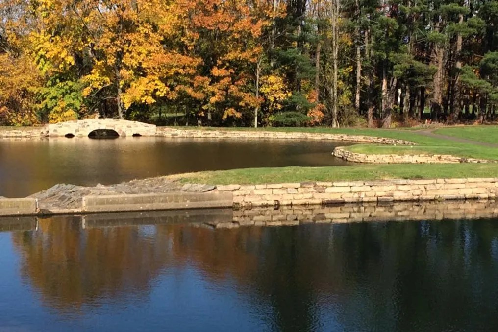 Valley Country Club #10