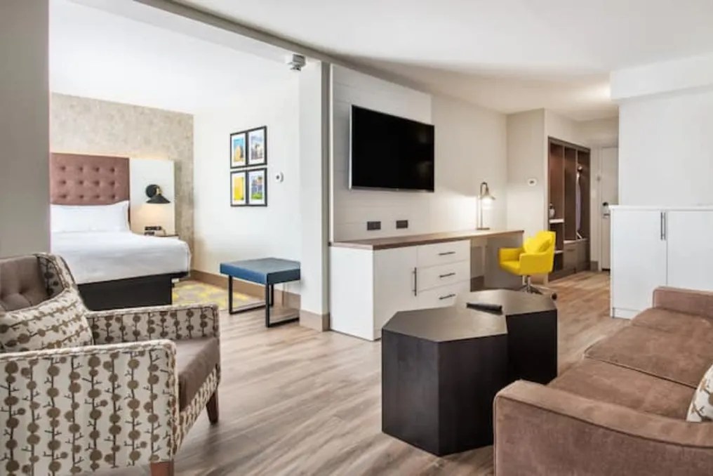 DoubleTree by Hilton Monroe Township Cranbury #13