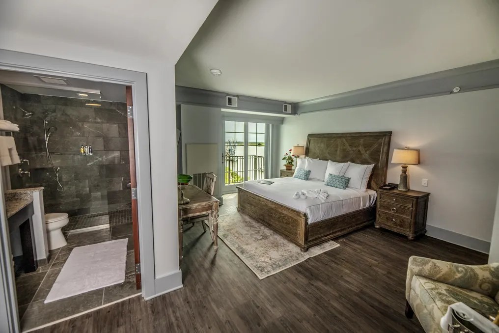Oaks on the River Luxury Boutique Resort #4