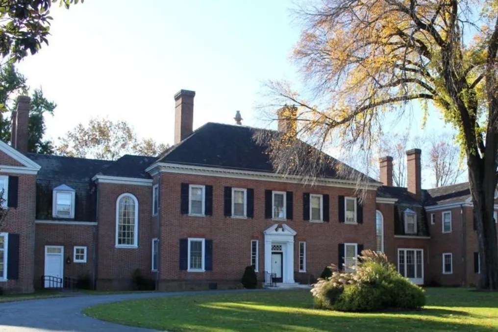 Donaldson Brown Center #10