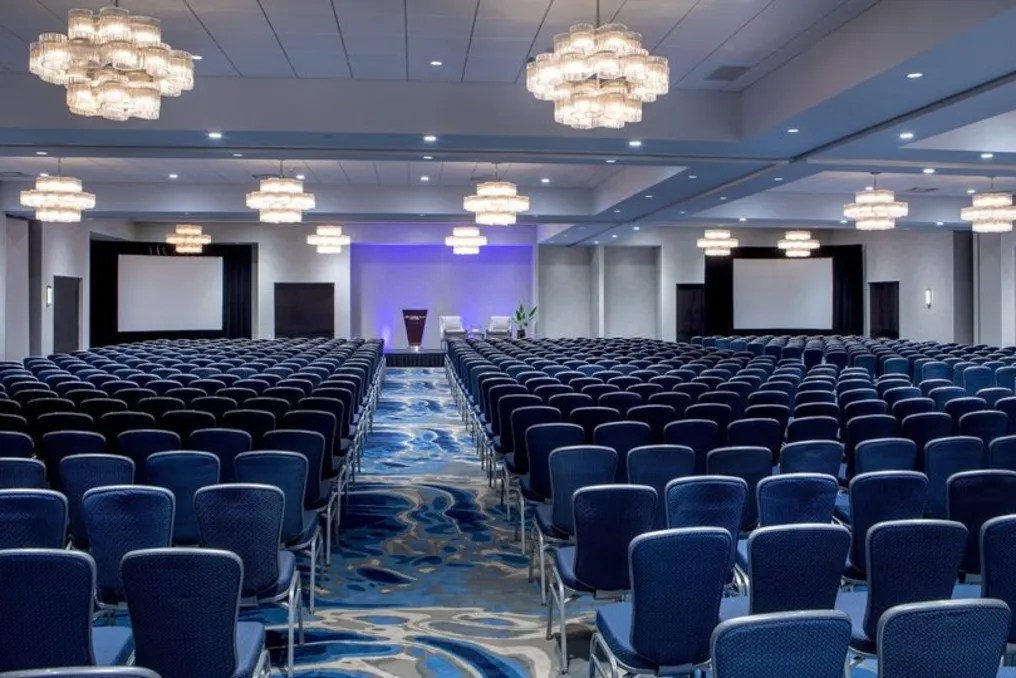 Crowne Plaza Boston - Woburn #3