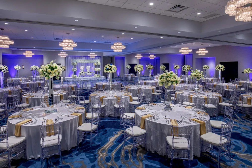 Crowne Plaza Boston - Woburn #10