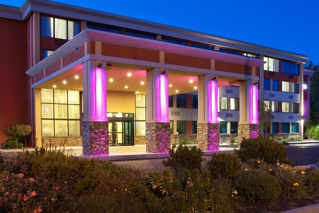 Crowne Plaza Boston - Woburn #11