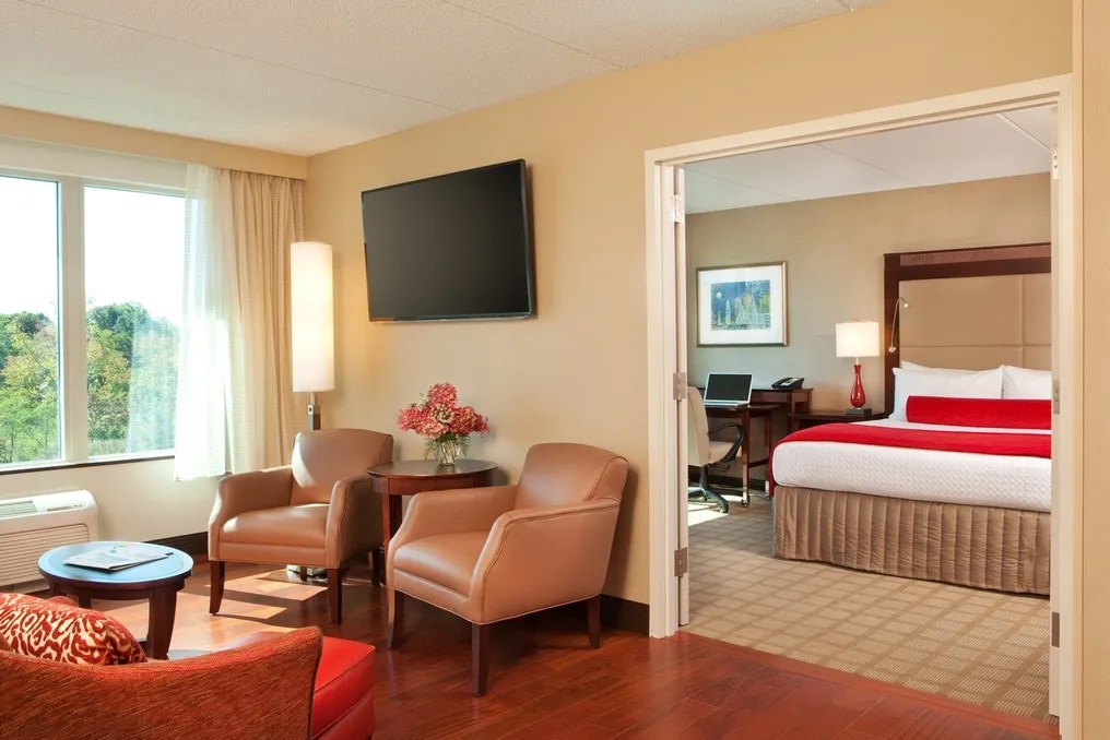 Crowne Plaza Boston - Woburn #20