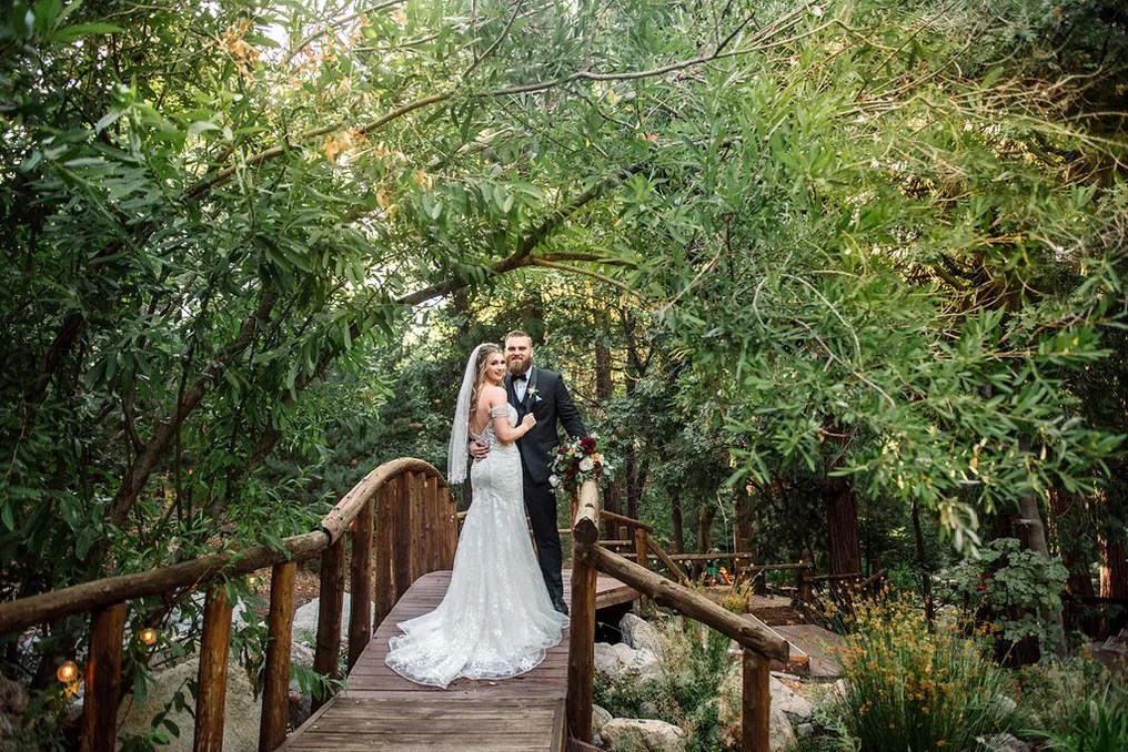 Arrowhead Pine Rose Cabins Weddings #32