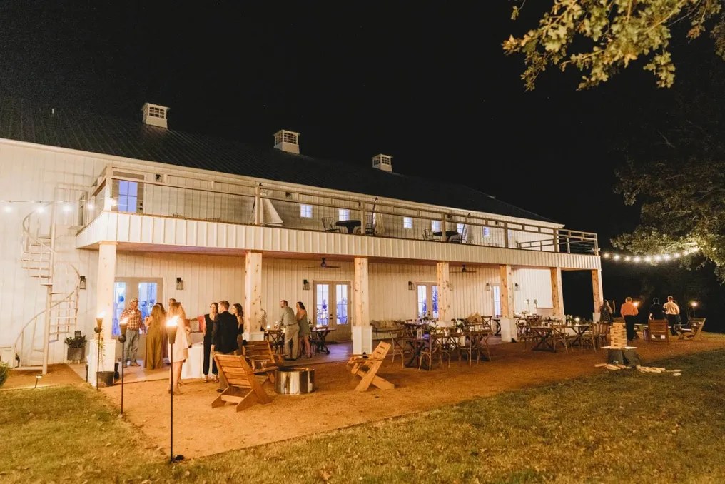 Cottonwood Barn #10