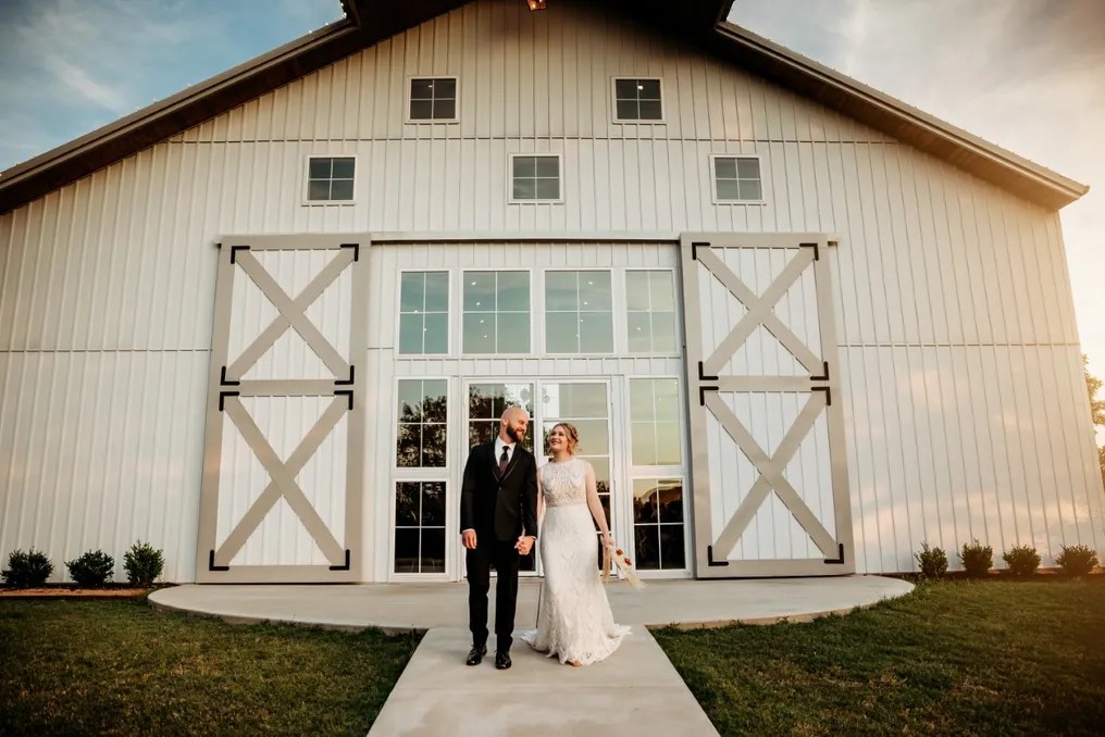 Cottonwood Barn #22