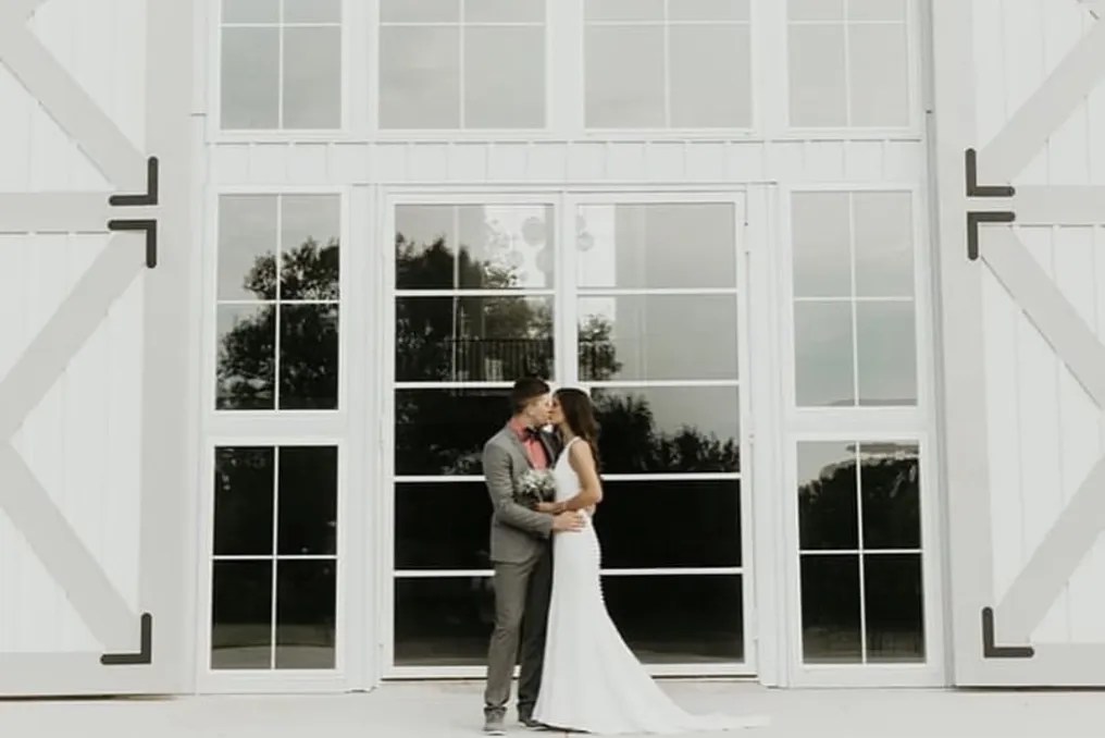 Cottonwood Barn #37