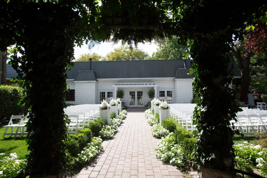 Westbury Manor #82