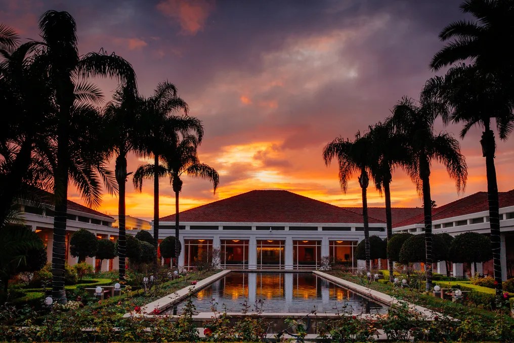 The Richard Nixon Library Foundation #75