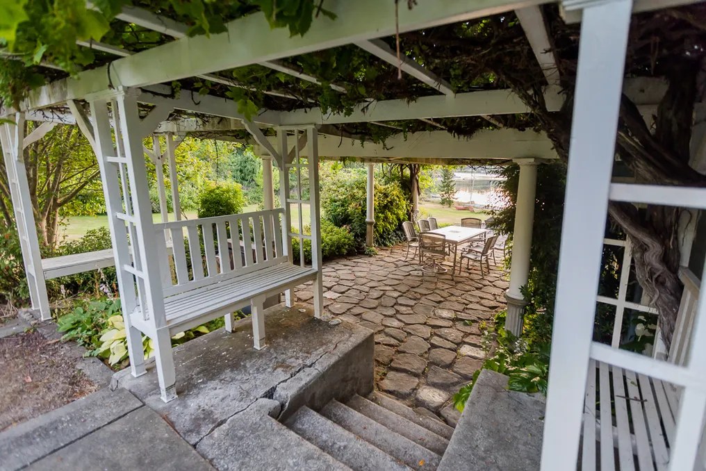 Wisteria Hollow Waterfront Estate #33