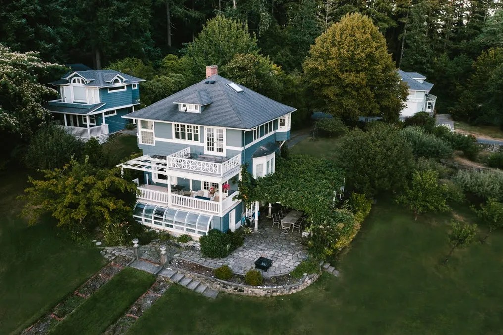 Wisteria Hollow Waterfront Estate #39