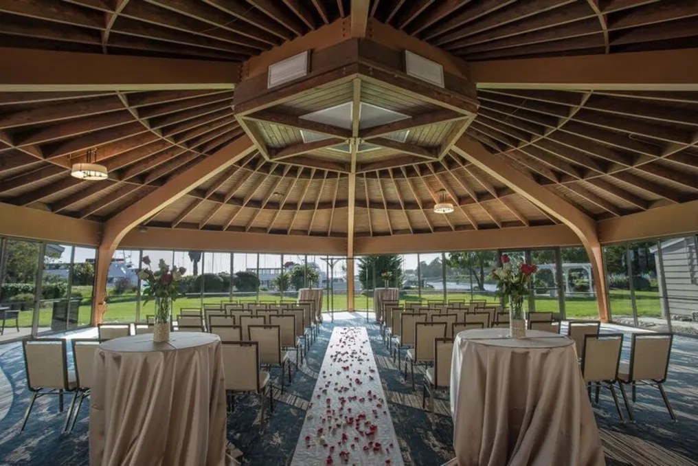 DoubleTree by Hilton Hotel Berkeley Marina #15