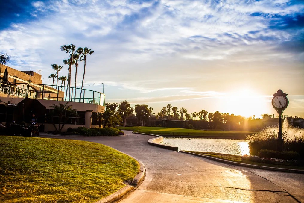 The Huntington Club #11