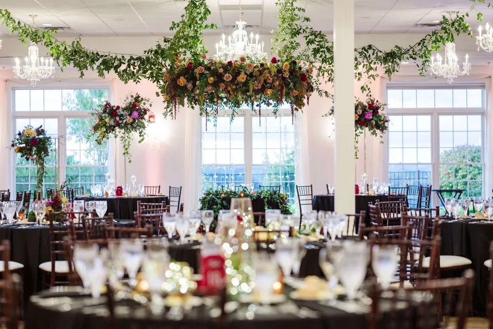 Twelve Oaks Mansion #1