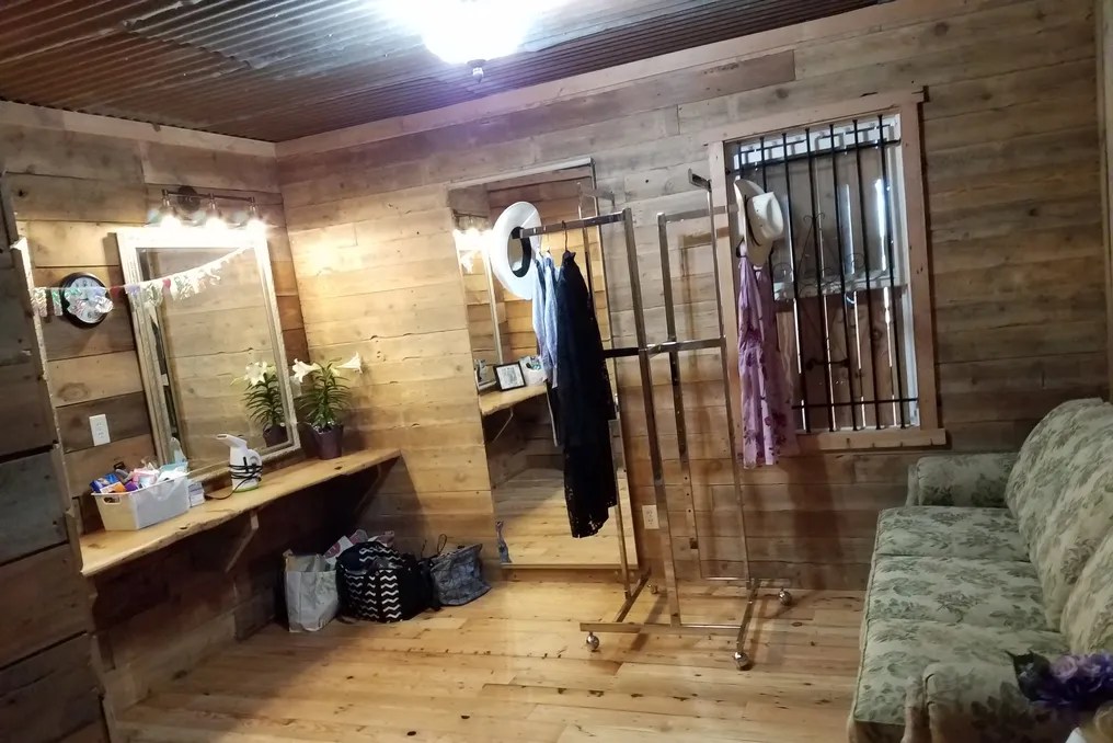 Three Sisters Barn #24
