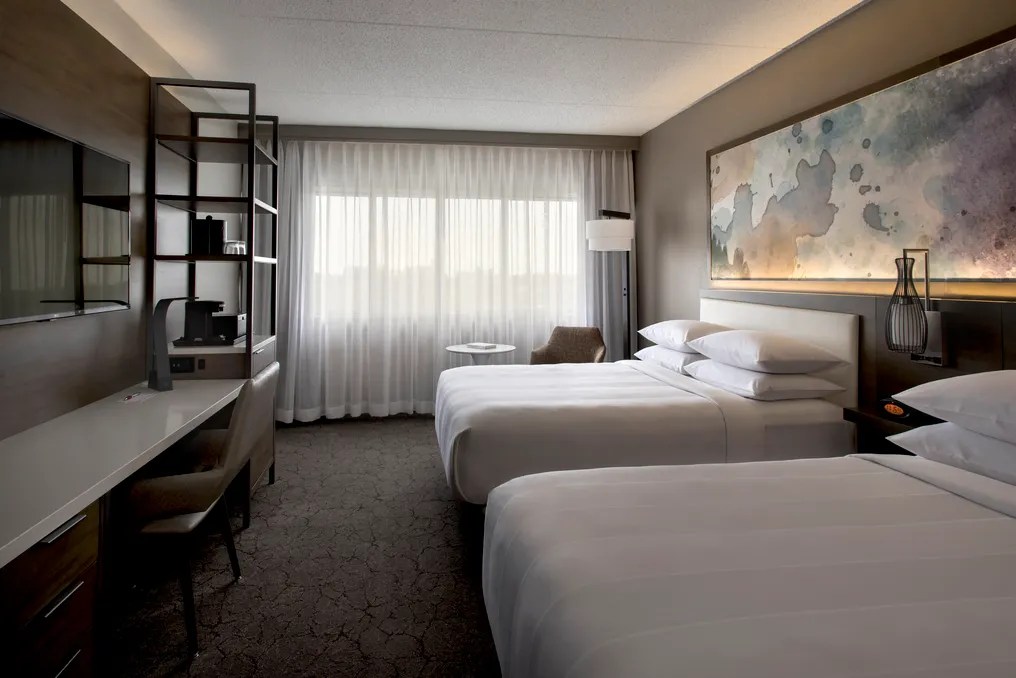 Melville Marriott #7