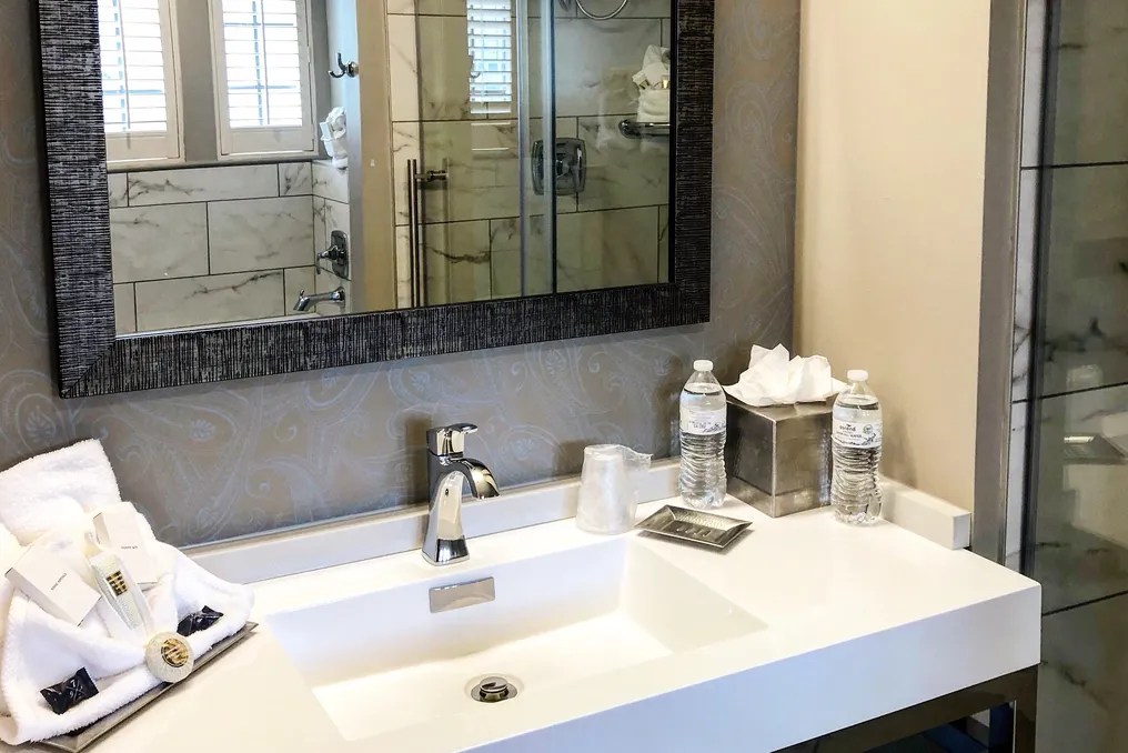 Seven Gables Inn #28