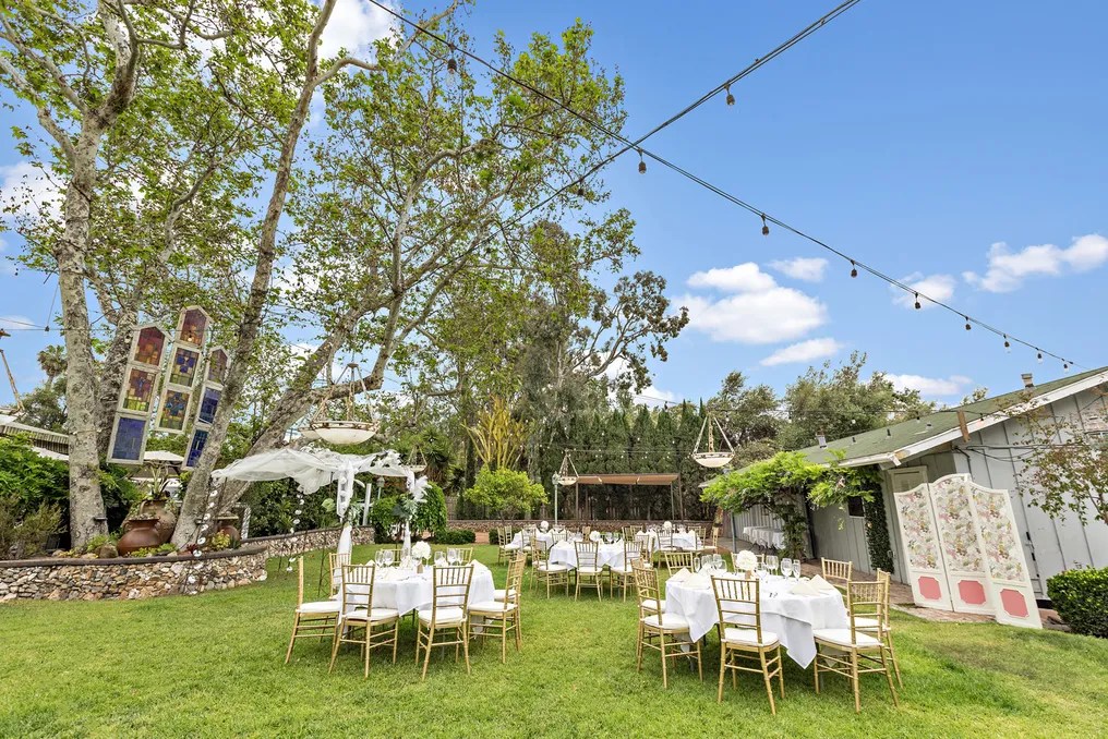 The Tea House on Los Rios #34