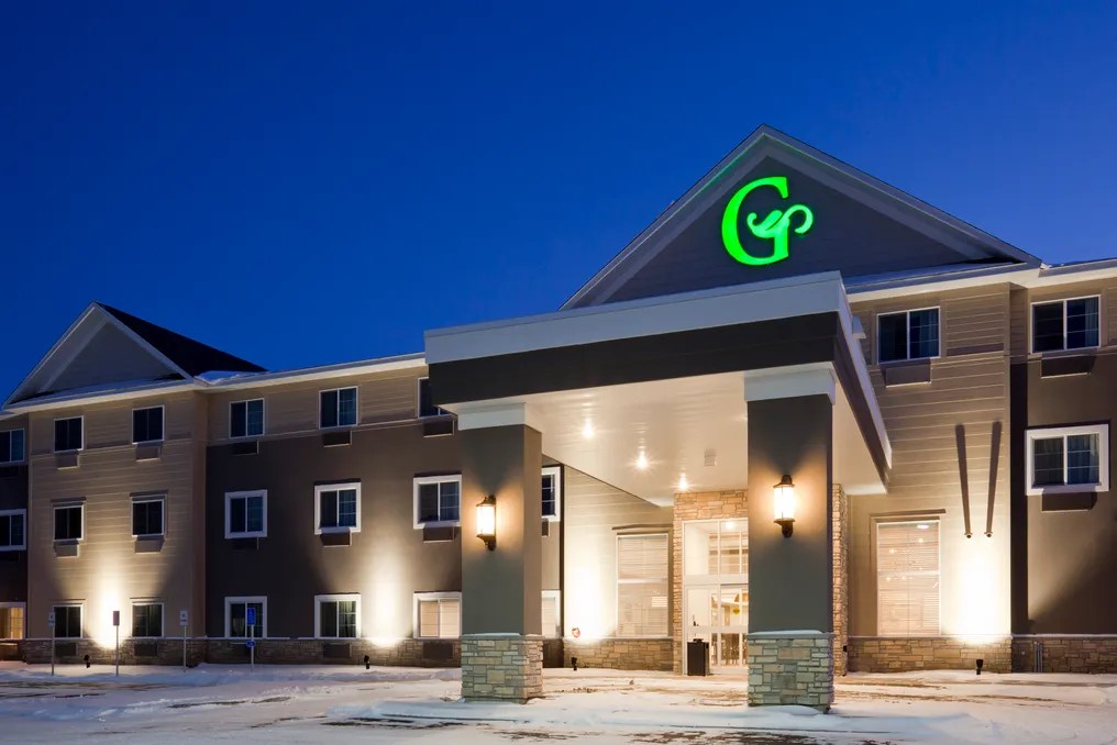Little Crow Resort - NEW MN Venue! #5