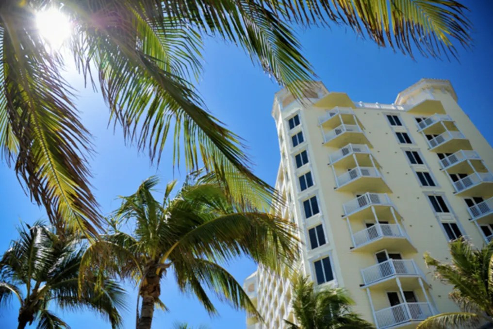Pelican Grand Beach Resort #19