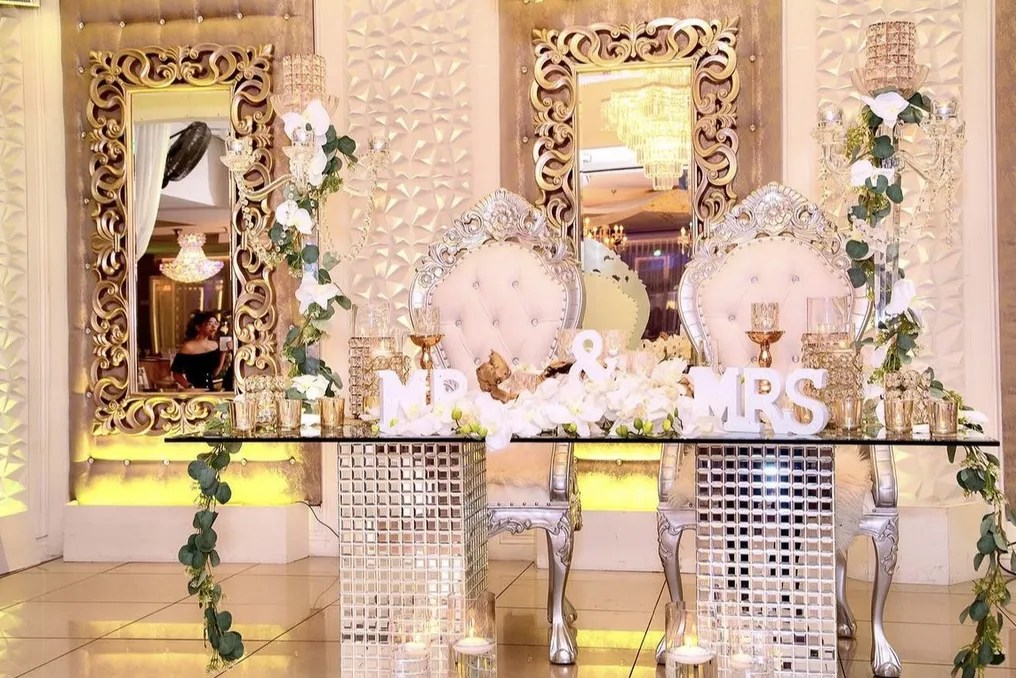 El Palacio del Sol Banquet Hall #22