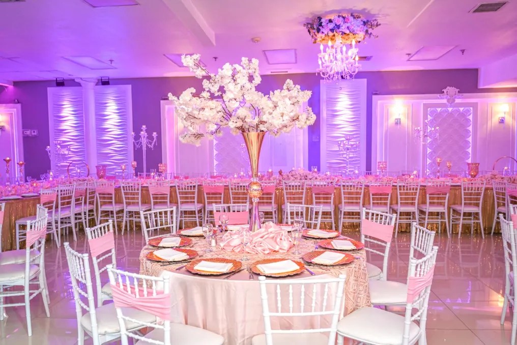 El Palacio del Sol Banquet Hall #52