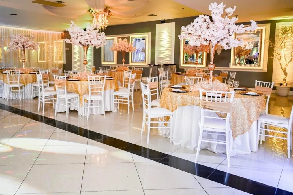 El Palacio del Sol Banquet Hall #69