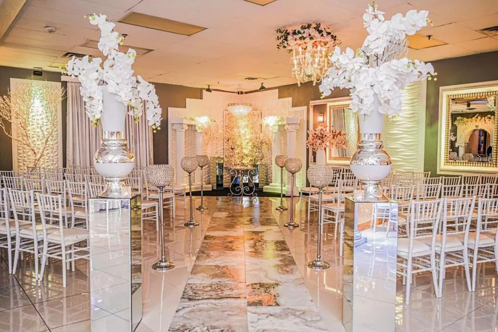 El Palacio del Sol Banquet Hall #71