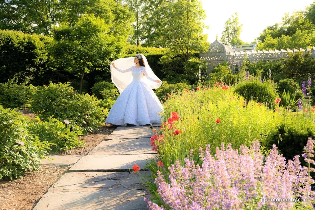 Celebrate at Snug Harbor #84