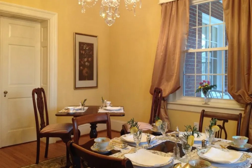 Hillcrest Mansion Inn #5