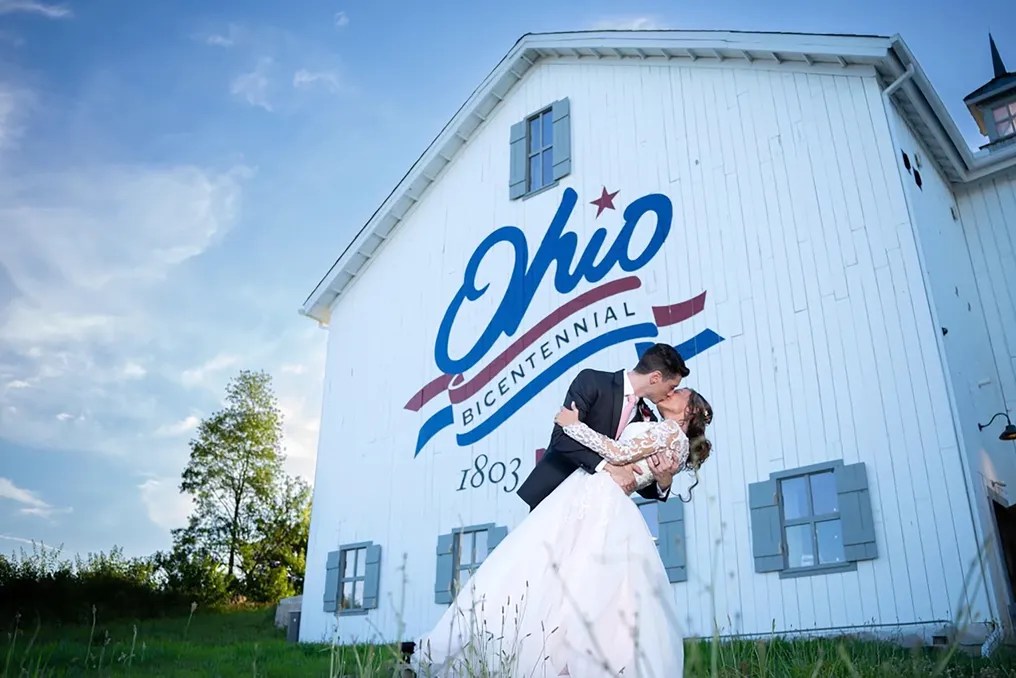 The Bicentennial Barn #1