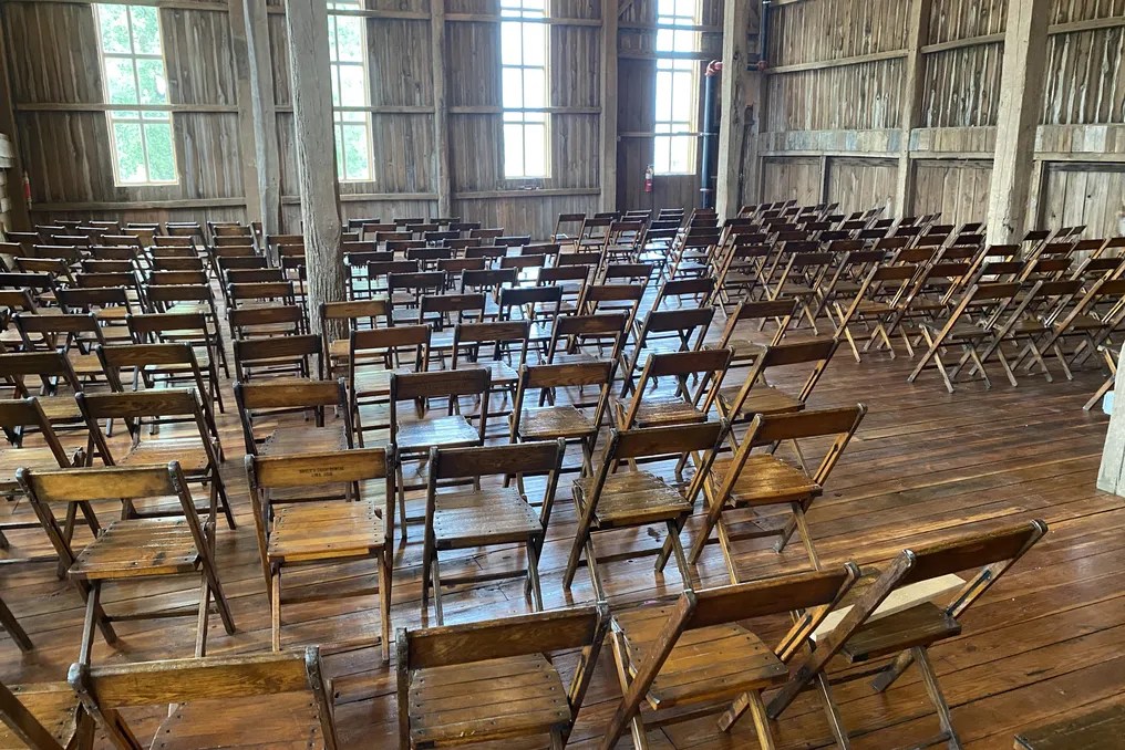 The Bicentennial Barn #56